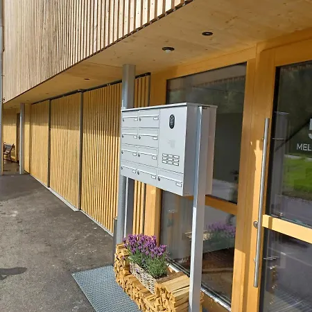 Klus Brugg Apartament *
