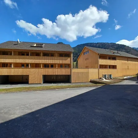 Klus Brugg Apartament